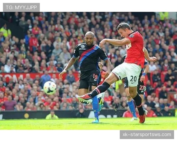 范佩西与胡梅尔斯锋线驱动力出现分散趋势